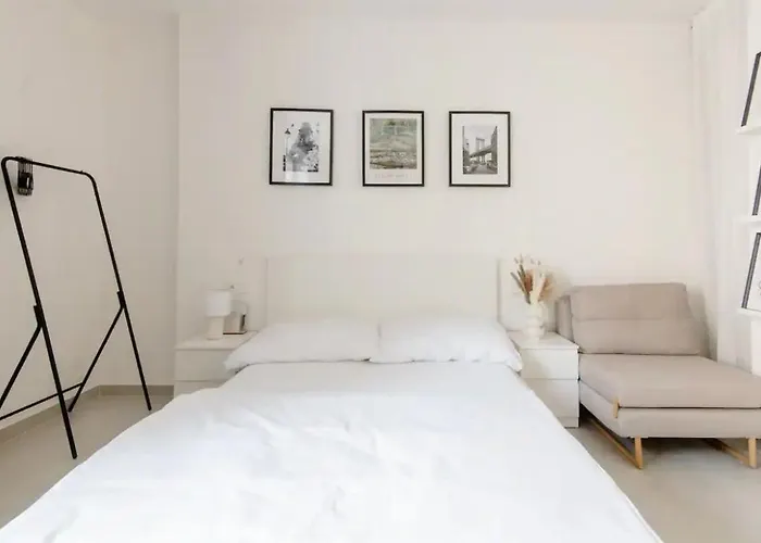 Cozy&new Peace Sq. Apartament Praga
